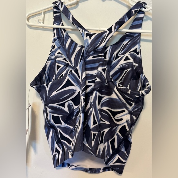 Sage Collective NWT Sports Bra and Leggings Set Sage Leaf Print Size S - Picture 4 of 13